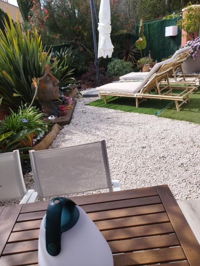 Le Petit Atelier Villa Bormes-les-Mimosas Eksteriør billede